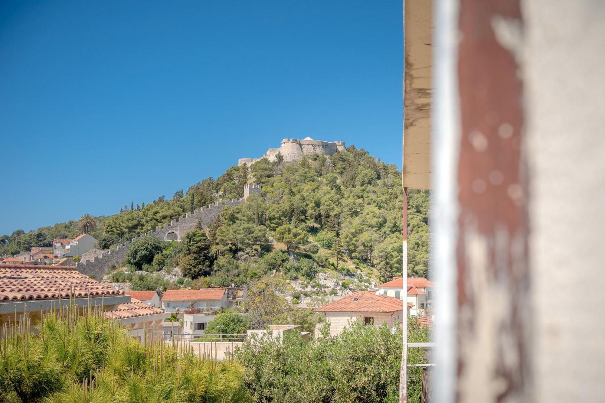 Apartments Edi - Zf Hvar Hvar Town Exterior photo